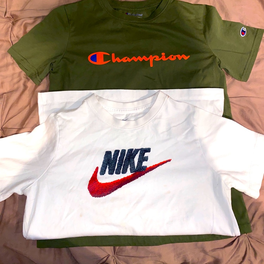 2 kids t shirts— brand new